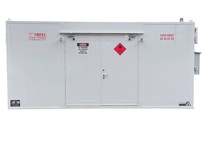 Blog perusahaan terbaru tentang Yang Outdoor IBC Storage Menawarkan Penuh NFPA 30 Compliance & 30% Spill Containment?