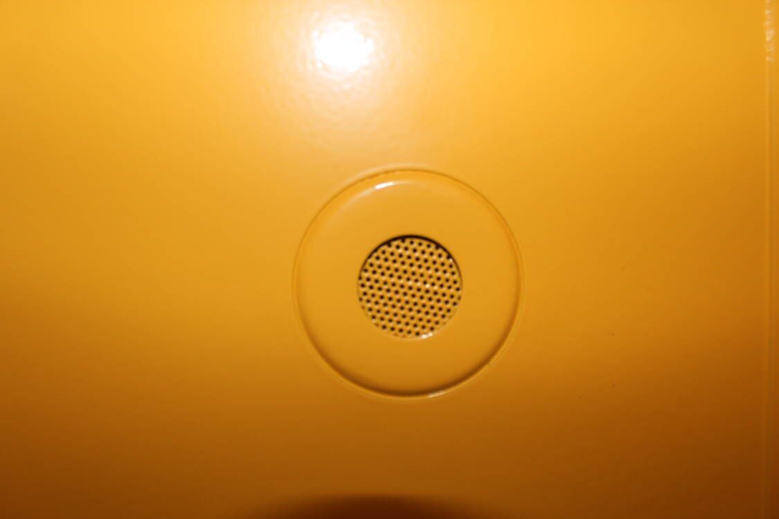 Blog perusahaan terbaru tentang What Is an Exhaust Connection on a Safety Cabinet?